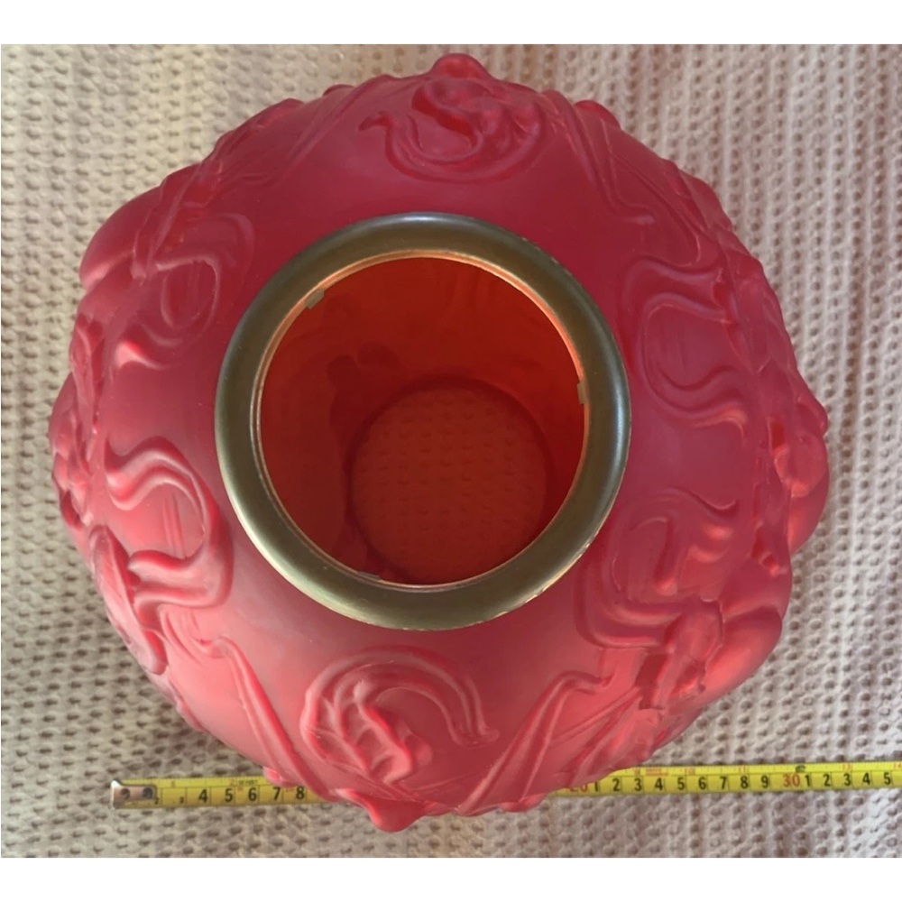 Victorian GWTW Red Large Satin Glass Oil Kerosene Lamp - Picture 4 of 14